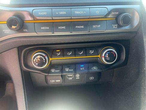 Used 2019 Hyundai Veloster Turbo R-Spec image 11