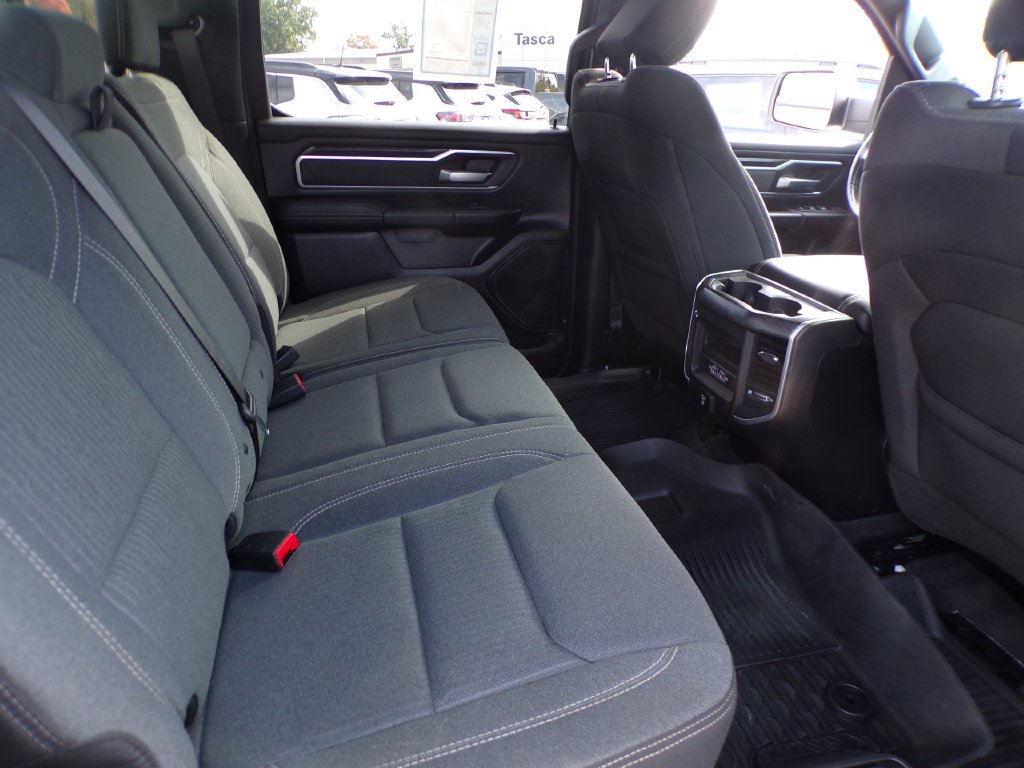 Used 2022 RAM 1500 Big Horn AWD/4WD image 9