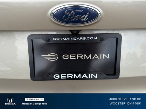 Used 2017 Ford Escape SE w/ Equipment Group 201A FWD image 6