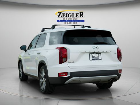 Certified 2022 Hyundai Palisade SEL w/ Premium Package AWD/4WD image 5