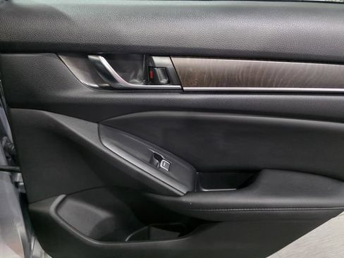 Used 2021 Honda Accord EX-L image 12
