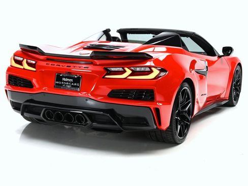 Used 2025 Chevrolet Corvette Z06 image 26
