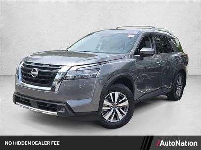 Used 2022 Nissan Pathfinder SL