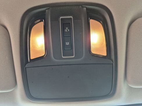 Used 2016 Kia Sorento EX w/ EX Premium Package image 23