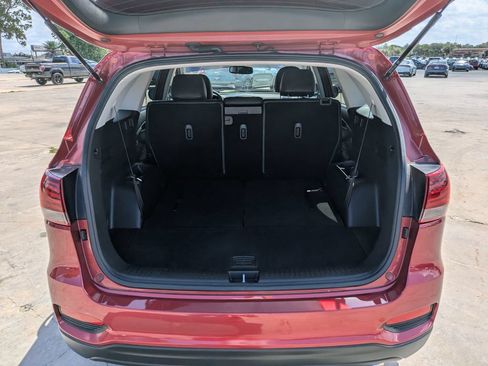 Used 2019 Kia Sorento FWD image 12