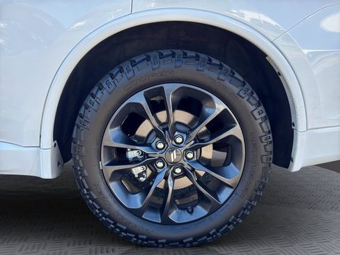 Used 2023 Dodge Durango R/T image 28