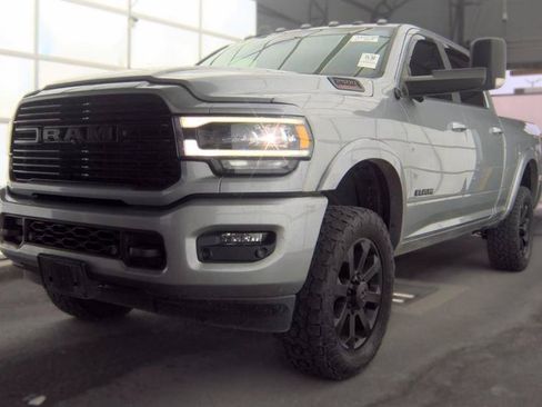Used 2020 RAM 2500 Laramie w/ Night Edition AWD/4WD image 21