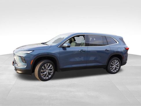 Certified 2025 Buick Enclave Preferred AWD/4WD image 10