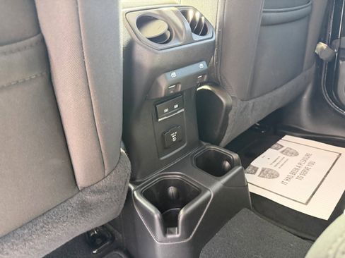 Used 2022 Jeep Wrangler Unlimited Sahara w/ Cold Weather Group image 12