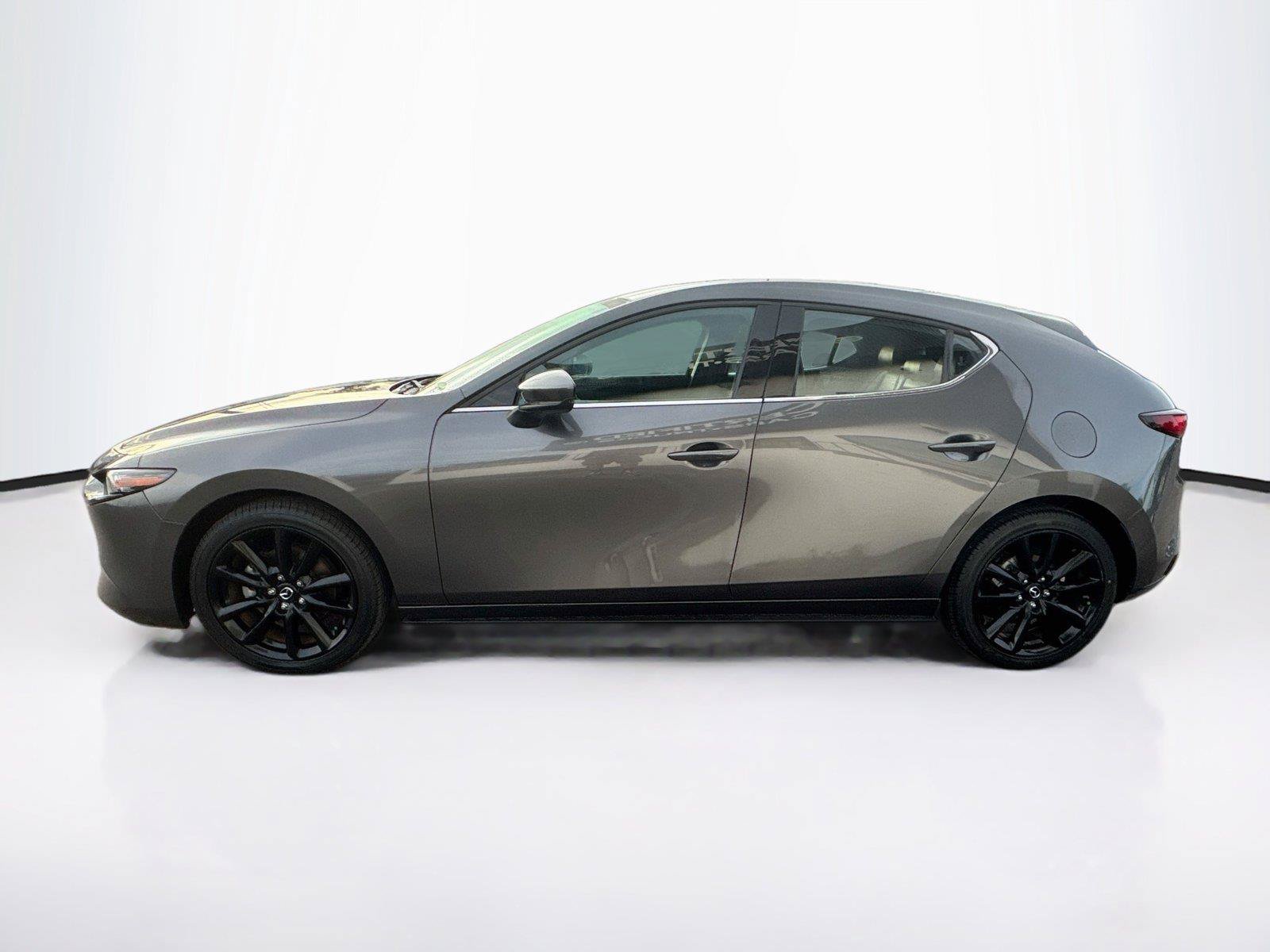 Used 2023 MAZDA MAZDA3 s AWD/4WD image 2
