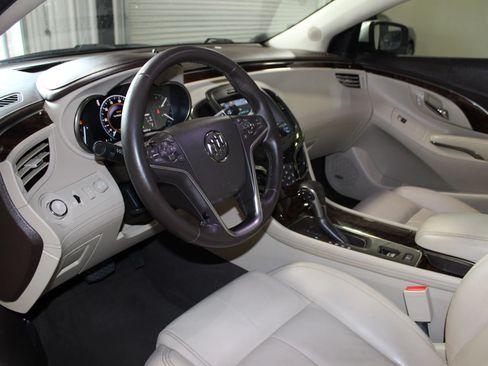 Used 2016 Buick LaCrosse Sport Touring w/ Experience Buick Package FWD image 21