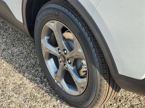 New 2026 Ford Escape ST-Line w/ Tech Pack #1 FWD image 5