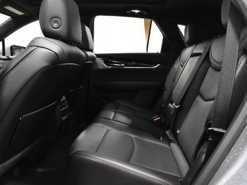 Certified 2025 Cadillac XT5 Premium Luxury image 6