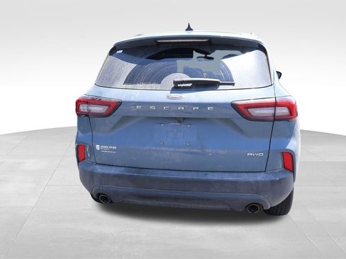 Certified 2025 Ford Escape ST-Line w/ Cold Weather Package AWD/4WD image 16