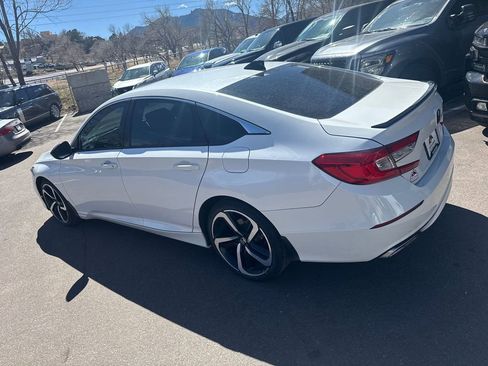 Used 2021 Honda Accord Sport image 5