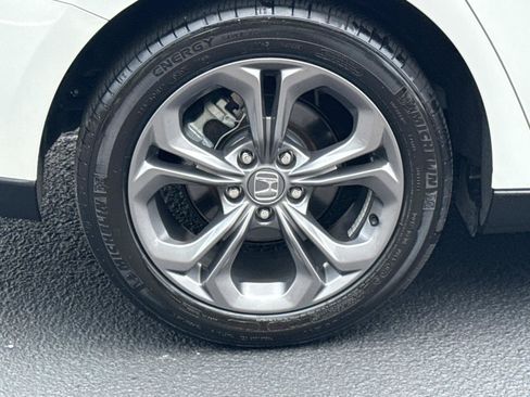 Used 2024 Honda Accord EX image 24
