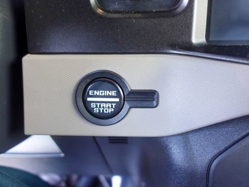 Used 2022 Ford Bronco Wildtrak image 22