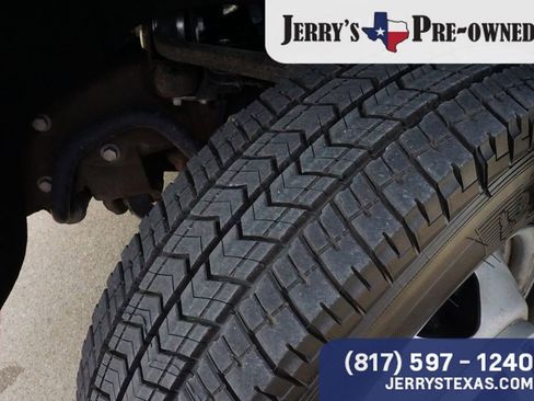 Used 2023 GMC Sierra 3500 Pro w/ Convenience Package AWD/4WD image 8