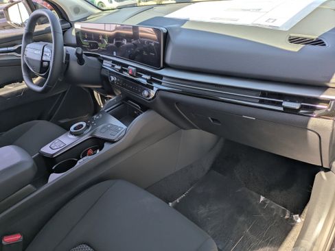 New 2026 Kia Sportage S AWD/4WD image 14