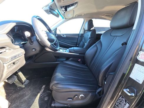Used 2024 Genesis GV80 2.5T image 7