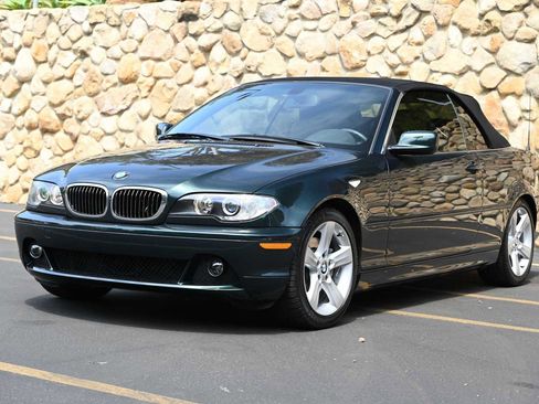 Used 2004 BMW 325Ci Convertible image 10