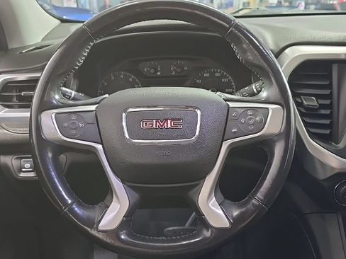 Used 2018 GMC Acadia SLE FWD image 19