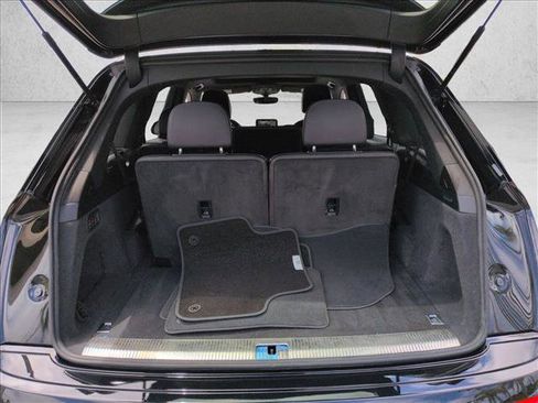 Used 2019 Audi Q7 3.0T Premium Plus w/ Premium Plus Package AWD/4WD image 6