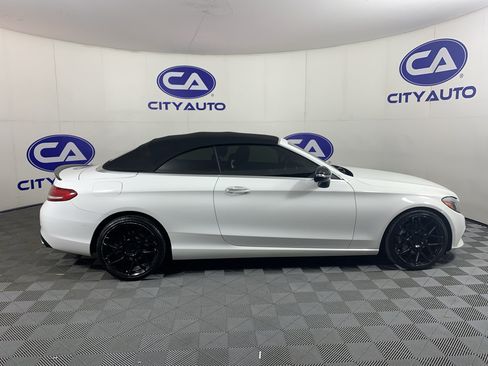 Used 2018 Mercedes-Benz C 300 Cabriolet image 2