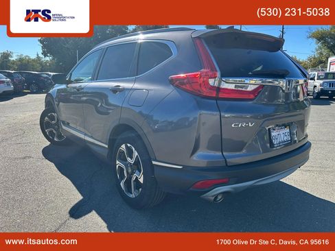 Used 2019 Honda CR-V Touring image 5