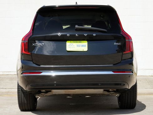 Used 2026 Volvo XC90 B6 Plus AWD/4WD image 11