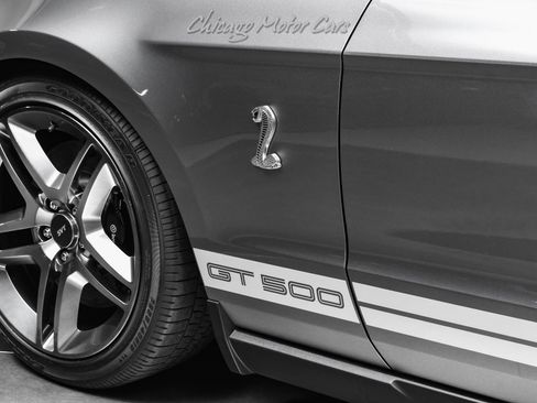 Used 2010 Ford Mustang Shelby GT500 image 28