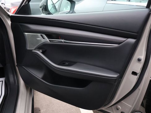 Used 2023 MAZDA MAZDA3 Hatchback w/ Appearance Package image 7