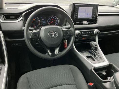Certified 2021 Toyota RAV4 LE image 14