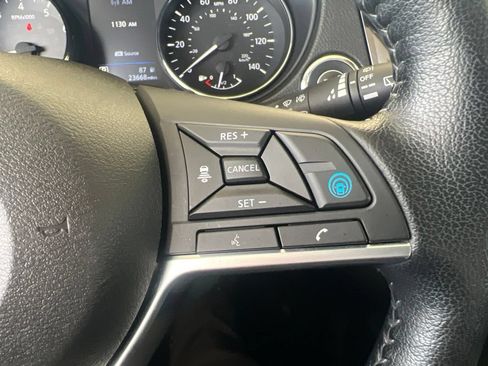 Certified 2022 Nissan Rogue Sport SL w/ Premium Package AWD/4WD image 61