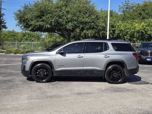 Certified 2023 GMC Acadia SLE w/ Elevation Edition AWD/4WD image 5