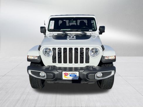 Used 2022 Jeep Gladiator Sport image 2