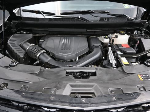 Used 2024 Chevrolet Traverse RS w/ LPO, Floor Liner Package image 40