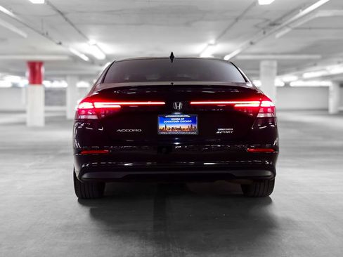 Used 2024 Honda Accord Sport image 8