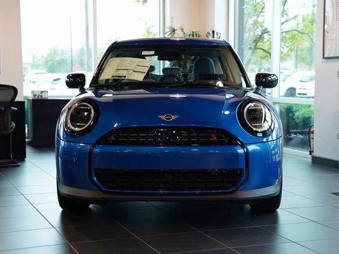 New 2025 MINI Cooper S image 2