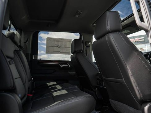New 2026 GMC Sierra 3500 Denali w/ Denali Reserve Package AWD/4WD image 9
