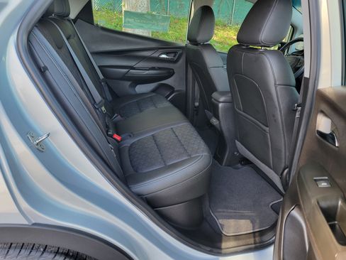 Certified 2023 Chevrolet Bolt LT w/ Infotainment Package image 35