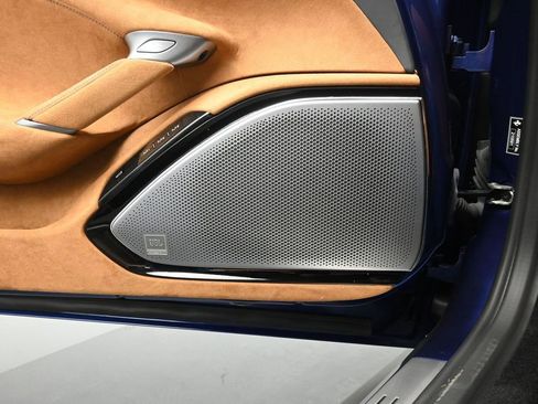 Used 2023 Ferrari Roma RWD image 18