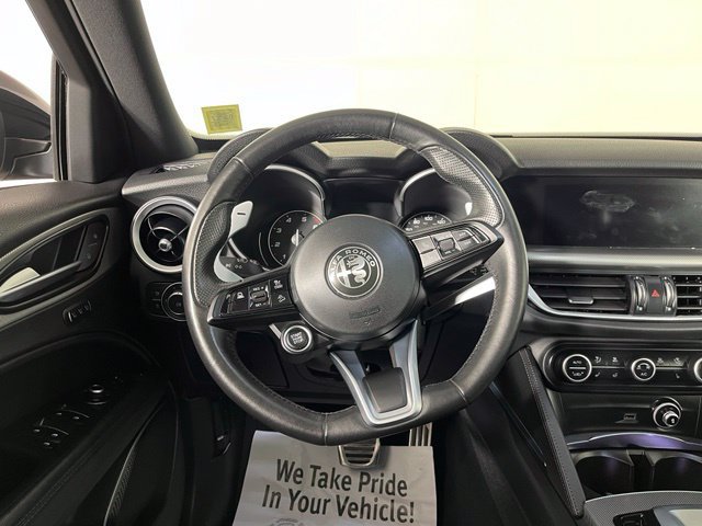 Used 2023 Alfa Romeo Stelvio Veloce AWD/4WD image 20