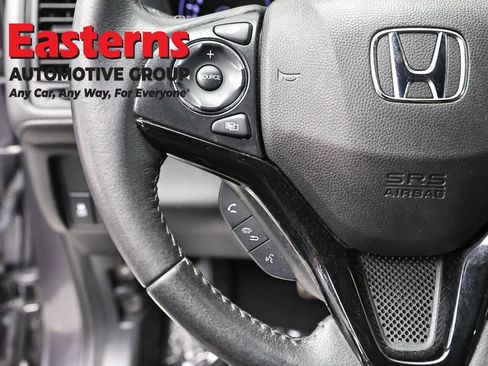 Used 2021 Honda HR-V Sport image 14