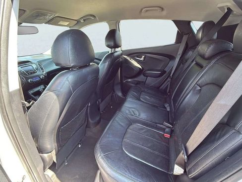 Used 2012 Hyundai Tucson Limited AWD/4WD image 13