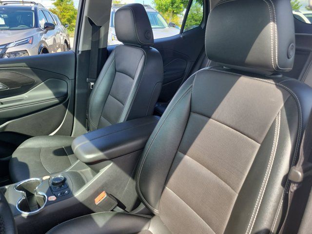 Used 2024 GMC Terrain SLT FWD image 28