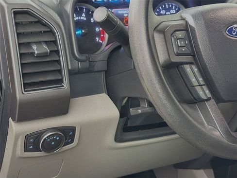 Used 2021 Ford F250 XLT w/ XLT Value Package AWD/4WD image 17