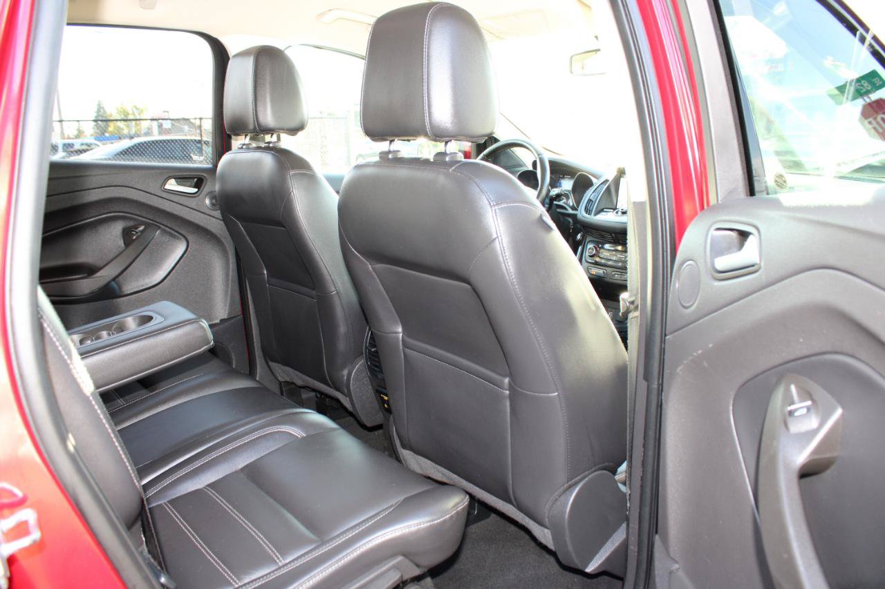 Used 2017 Ford Escape Titanium AWD/4WD image 13