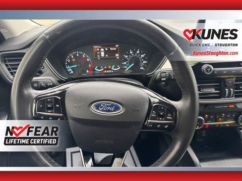 Used 2022 Ford Escape SE w/ Convenience Package image 27