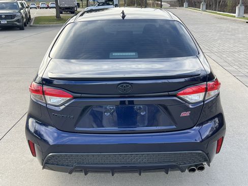 Used 2022 Toyota Corolla SE image 9